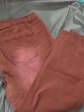 Meri Skye Dark Red High-Waist Jeans
